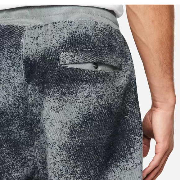 Nike Sportswear Fleece Pants - Picture 6 of 6